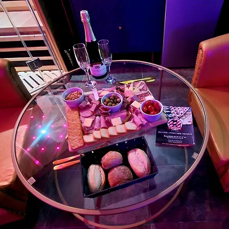 L&a Privatif Hotel del amor